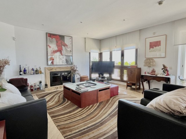 Penthouse avec 2 Chambres  à Río Real