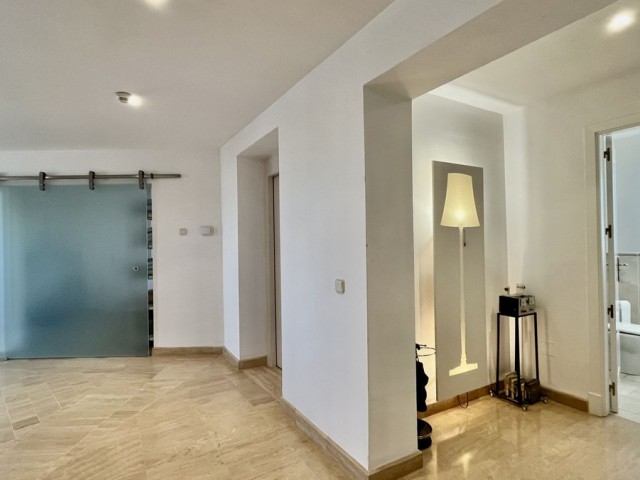 Penthouse avec 2 Chambres  à Río Real