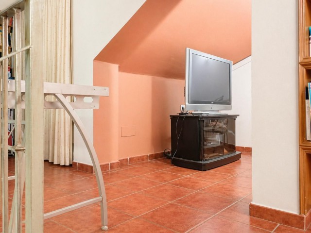 4 Slaapkamer Rijtjeshuis in Las Lagunas