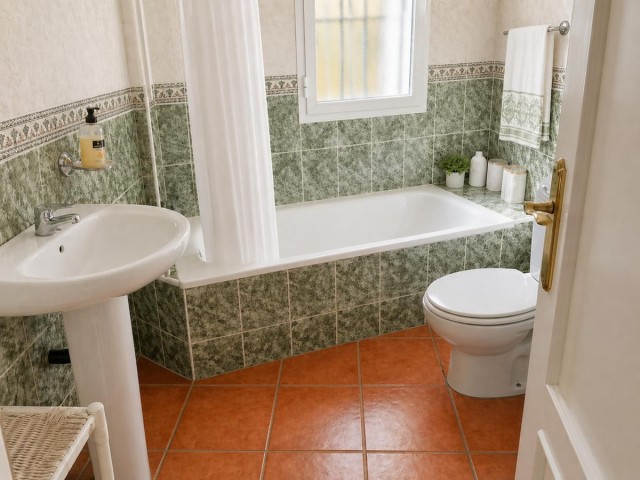 4 Slaapkamer Rijtjeshuis in Las Lagunas