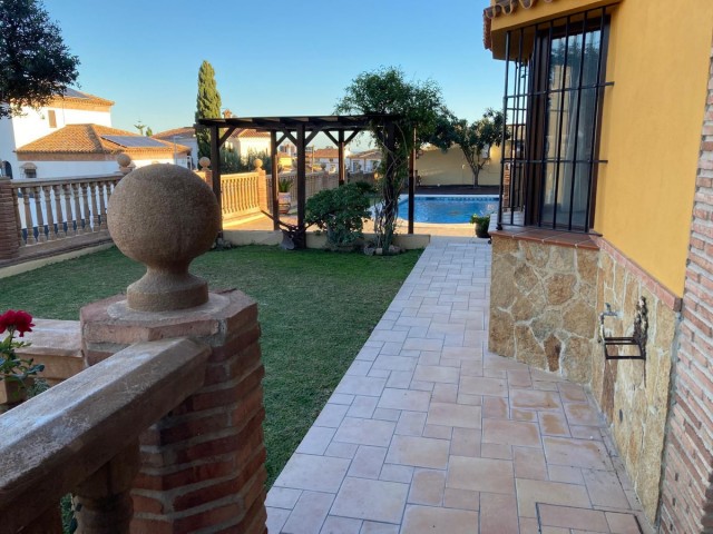 Villa avec 4 Chambres  à Mijas Costa