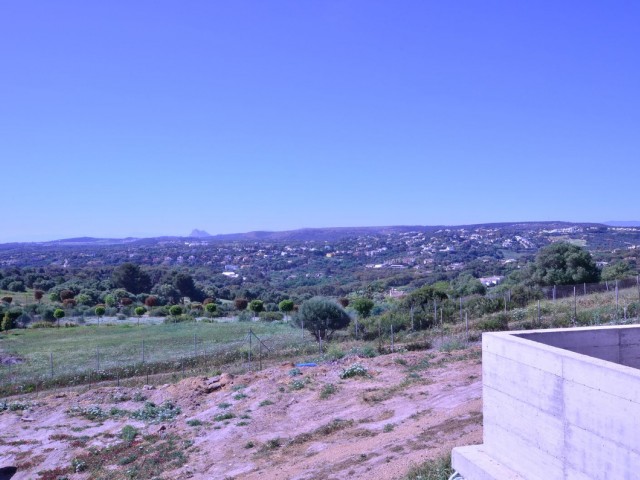 4 Makuuhuoneen Huvila Sotogrande Alto