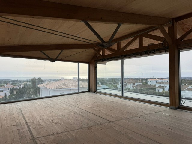 4 Makuuhuoneen Huvila Sotogrande Alto