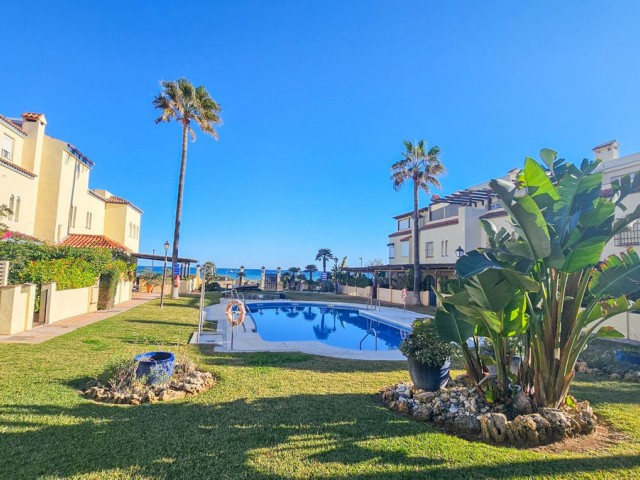 4 Soveroms Rekkehus i Casares Playa