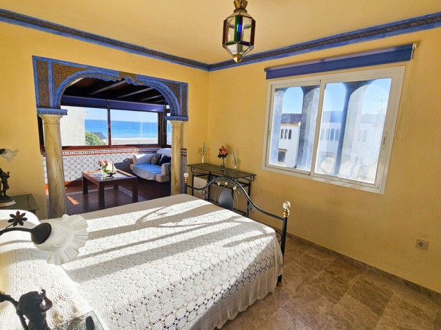 4 Soveroms Rekkehus i Casares Playa