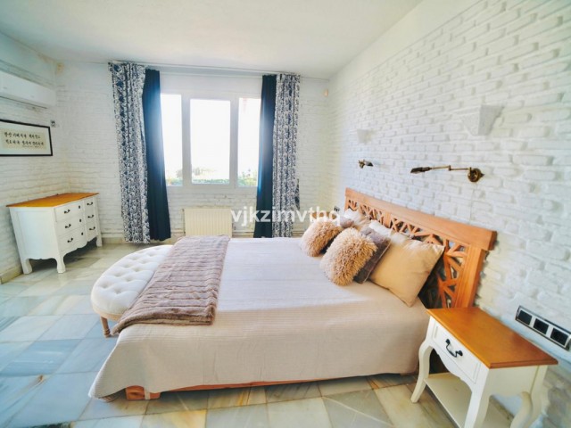 6 Schlafzimmer Villa in Benalmadena Pueblo