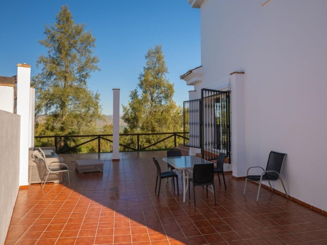 4 Slaapkamer Rijtjeshuis in Alhaurín de la Torre