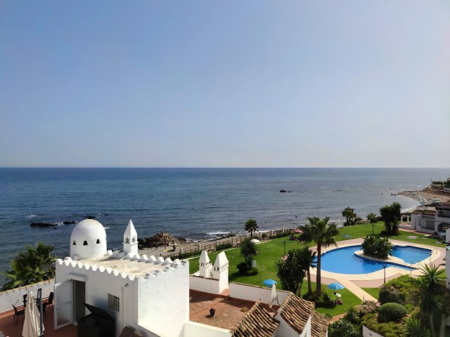 Penthouse in Calahonda