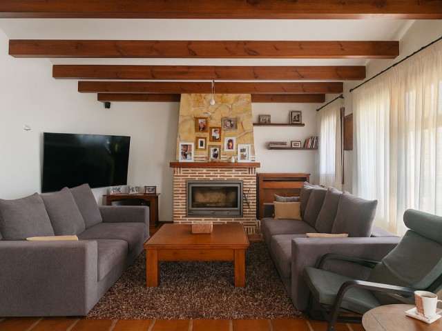 4 Slaapkamer Villa in Istán