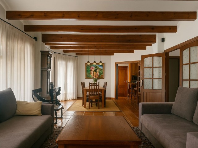 4 Slaapkamer Villa in Istán