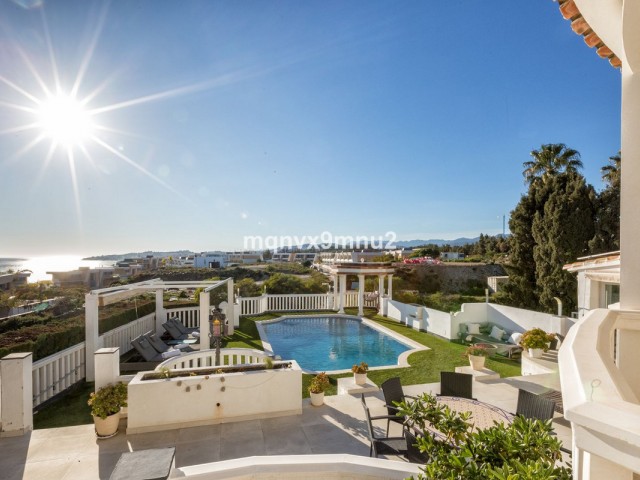 5 Slaapkamer Villa in El Chaparral