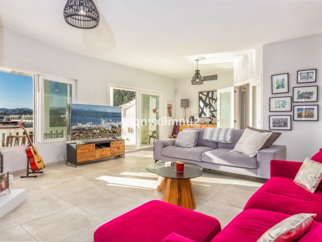 5 Slaapkamer Villa in El Chaparral