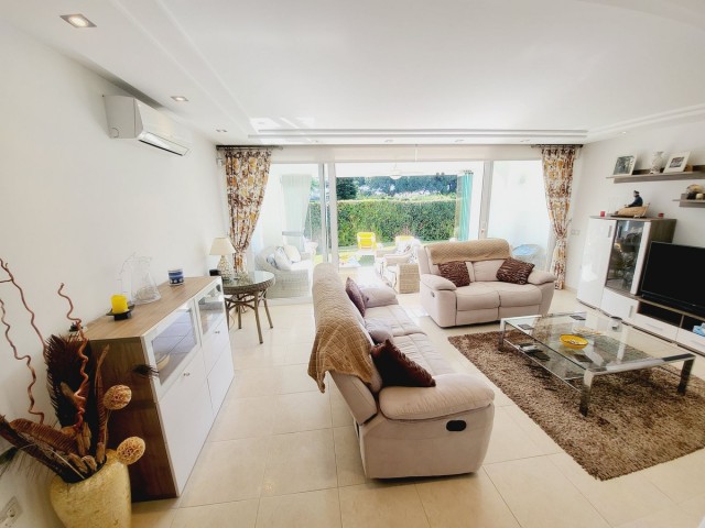3 Schlafzimmer Reihenhaus in Miraflores