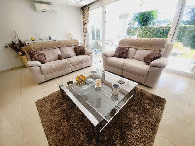 3 Schlafzimmer Reihenhaus in Miraflores
