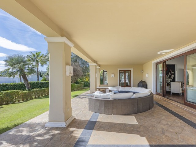 5 Makuuhuoneen Huvila Sotogrande