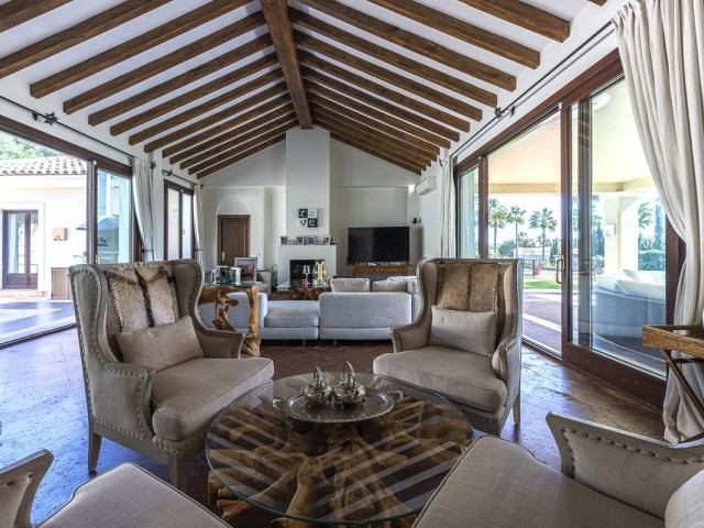 5 Makuuhuoneen Huvila Sotogrande