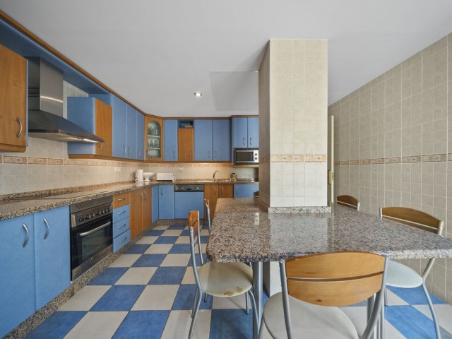 2 Bedrooms Apartment in Benalmadena