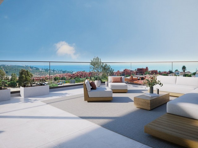 2 Bedrooms Apartment in Estepona