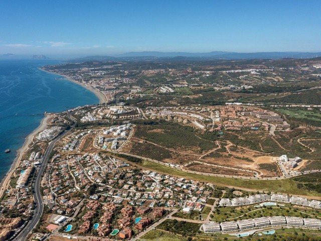 2 Bedrooms Apartment in Estepona