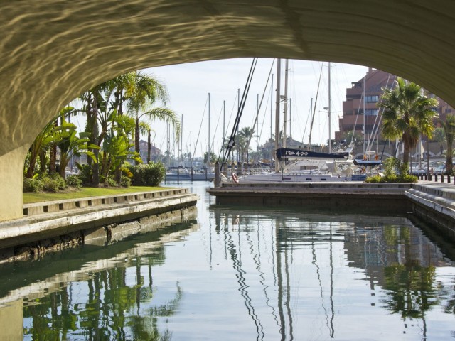 Liikekiinteistö Sotogrande Costa