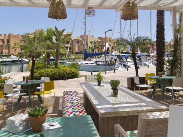 Liikekiinteistö Sotogrande Costa