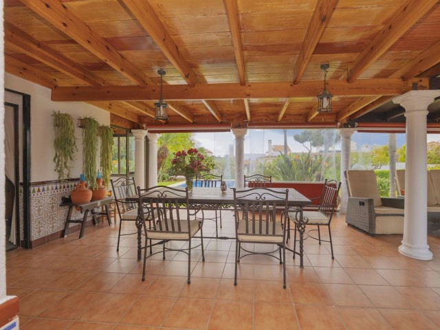 Huvila, Las Chapas, R4990192