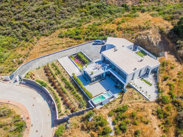 4 Bedrooms Villa in La Cala Golf