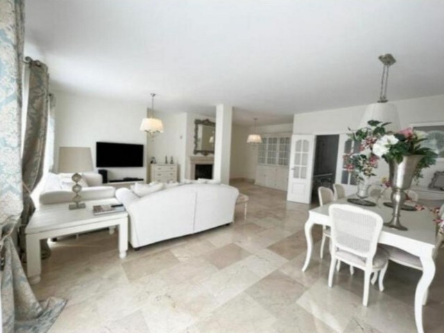 5 Slaapkamer Villa in San Roque