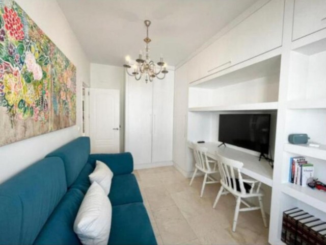 5 Slaapkamer Villa in San Roque