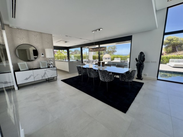 4 Schlafzimmer Villa in Los Monteros