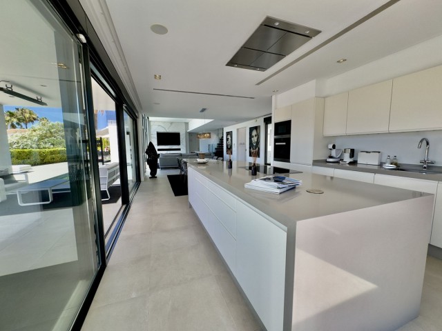 4 Schlafzimmer Villa in Los Monteros