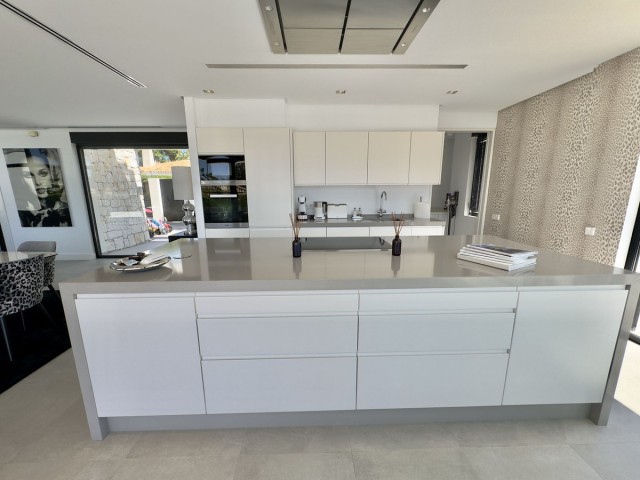 4 Schlafzimmer Villa in Los Monteros