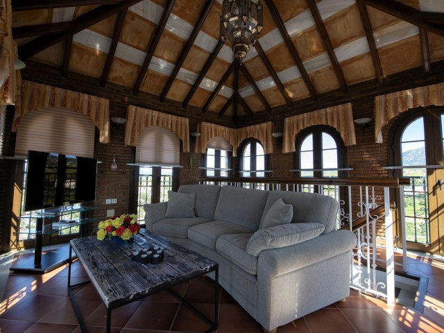 Appartement avec 4 Chambres  à Mijas Golf