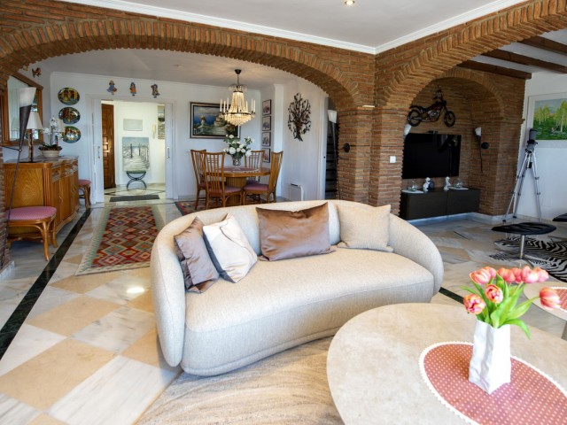 Appartement avec 4 Chambres  à Mijas Golf