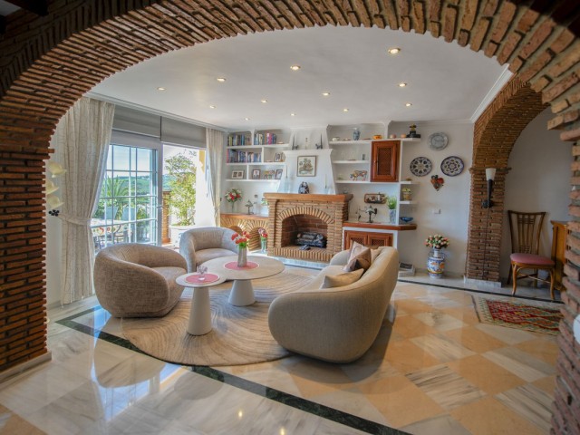 Appartement avec 4 Chambres  à Mijas Golf