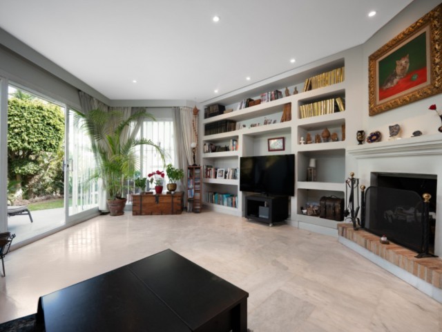 Townhouse, Sierra Blanca, R5018857