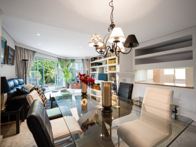 Townhouse, Sierra Blanca, R5018857