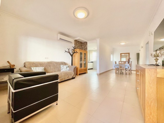 Villa avec 5 Chambres  à Fuengirola