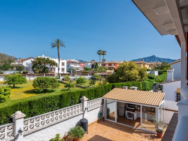 6 Makuuhuoneen Huvila San Pedro de Alcántara