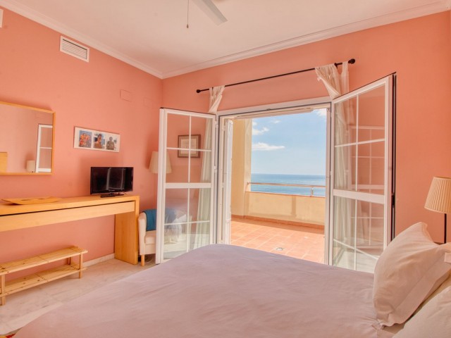 Appartement avec 3 Chambres  à Manilva