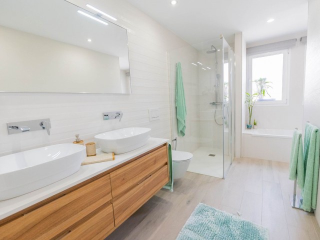 3 Bedrooms Townhouse in Málaga