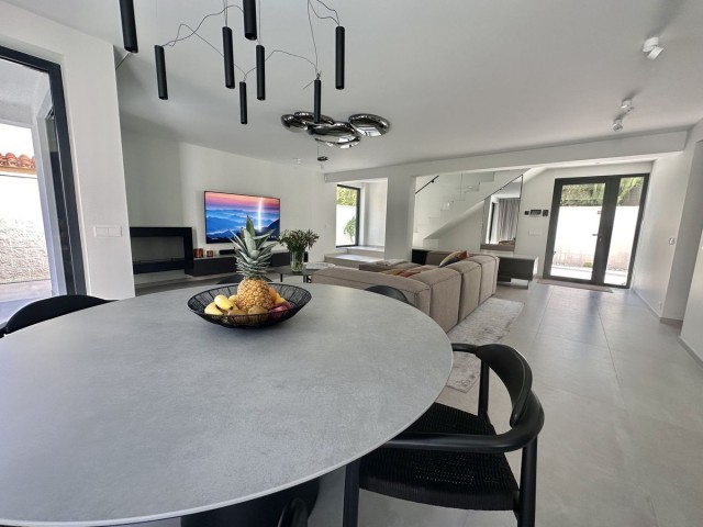 4 Soveroms Villa i Puerto Banús