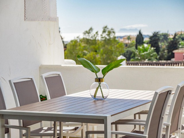 3 Bedrooms Apartment in Nueva Andalucía