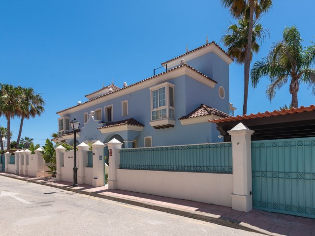 6 Soveroms Villa i Puerto Banús