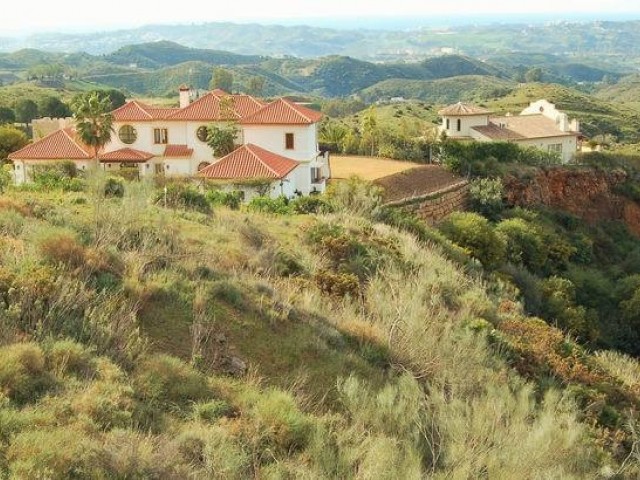  Plot in Mijas