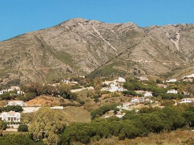  Plot in Mijas