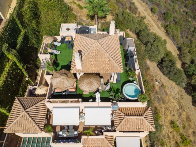 Penthouse in Calahonda