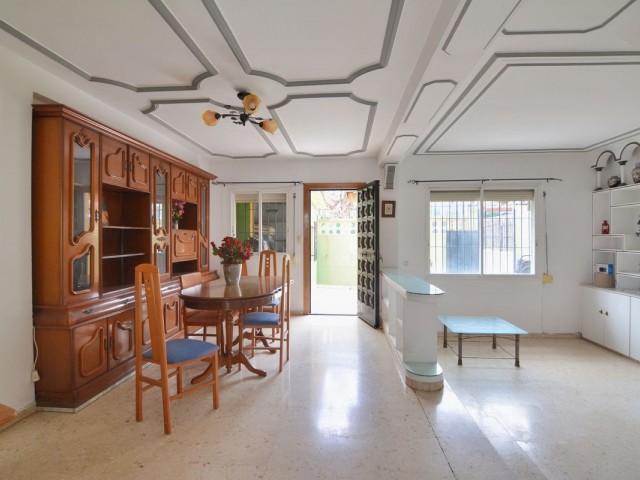 4 Bedrooms Townhouse in Fuengirola