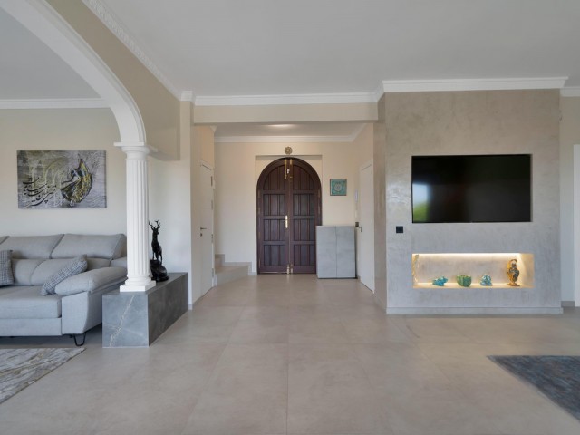 9 Bedrooms Villa in Benalmadena