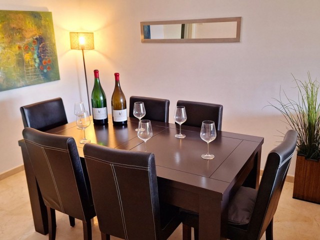2 Schlafzimmer Apartment in La Duquesa